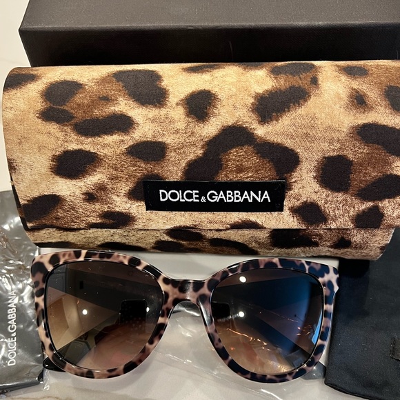 Brand New Authentic Dolce & Gabbana Leopard Sunglasses with Matching Case - Picture 1 of 11